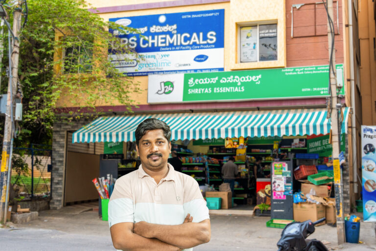 The family at J24 - Shreyas Essentials